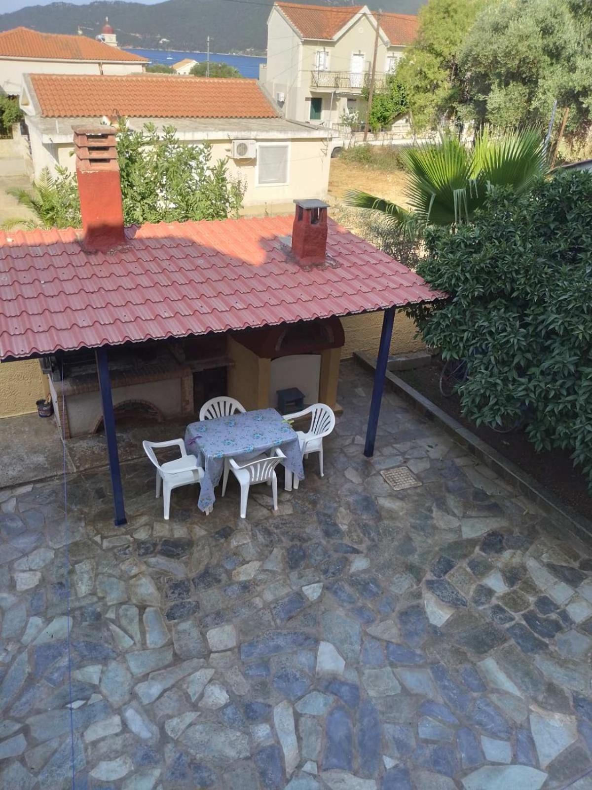 Kali'S Place Karavomylos Esterno foto